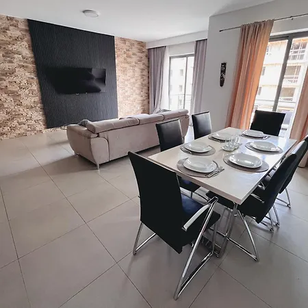 Modern 2br In St Julians - Ideal For Work & Long San Ġiljan