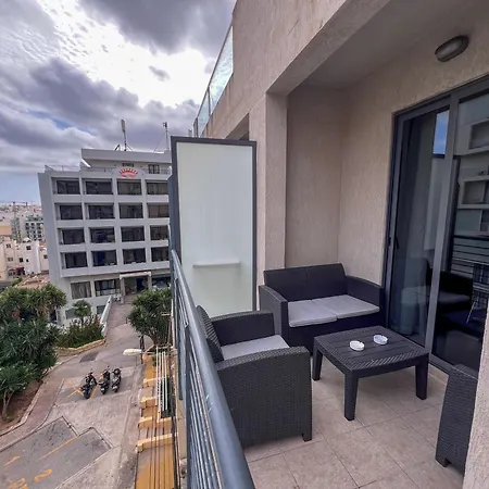 Spacious 2br By Spinola Bay - St Julians Apartament *