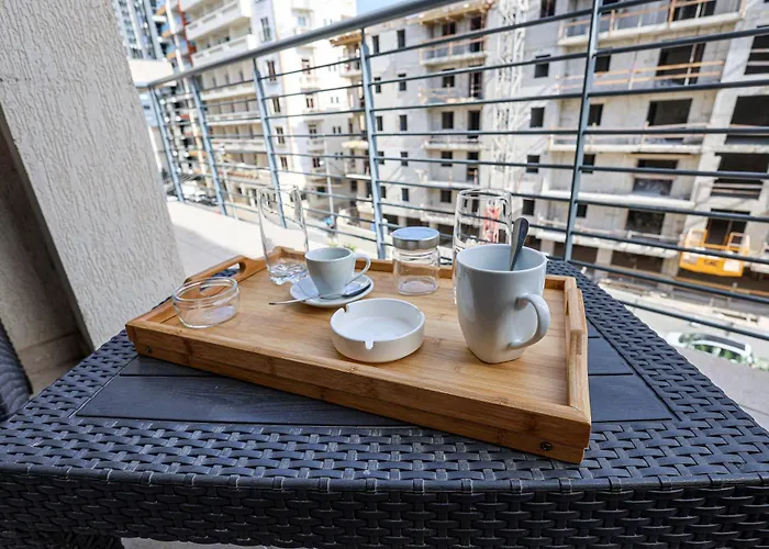 Apartment Spacious 2Br By Spinola Bay - St Julians San Ġiljan