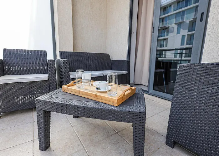 Apartment Spacious 2Br By Spinola Bay - St Julians San Ġiljan