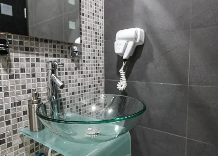 Apartment Spacious 2Br By Spinola Bay - St Julians