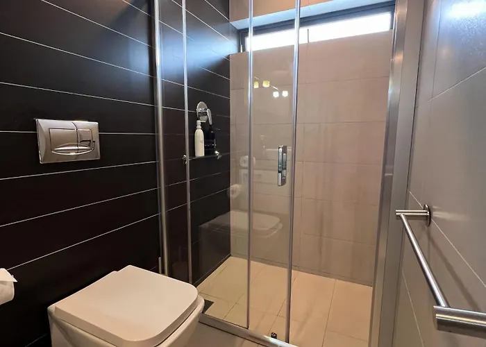 Apartment Spacious 2Br By Spinola Bay - St Julians San Ġiljan