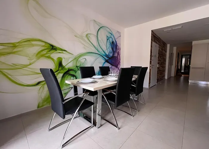 Spacious 2Br By Spinola Bay - St Julians *