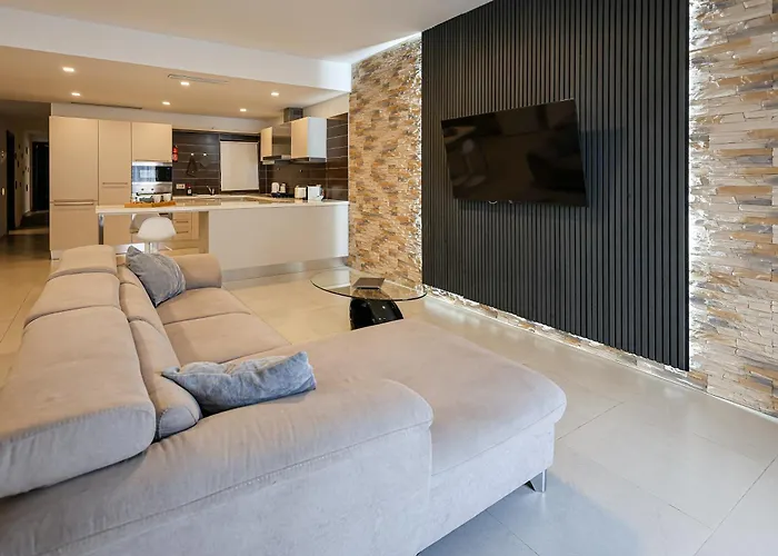 Apartment Spacious 2Br By Spinola Bay - St Julians