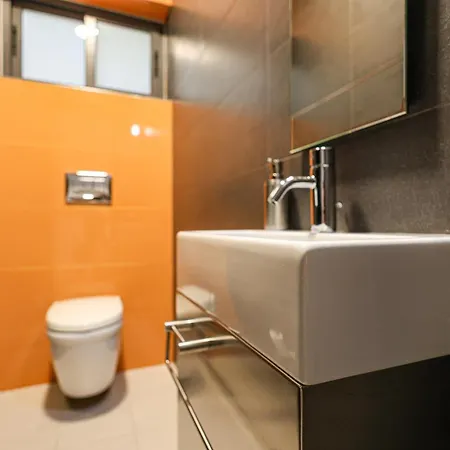 Apartament Modern 2br In St Julians - Ideal For Work & Long